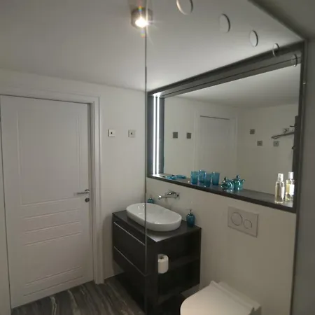 Apartman River Side Market