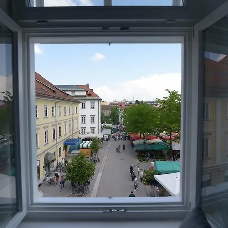 River Side Market Ljubljana