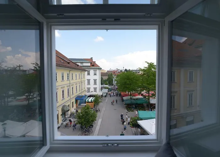 River Side Market Ljubljana